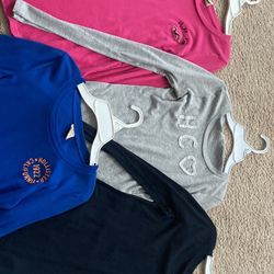 Women’s Hollister Size X-small shirts 