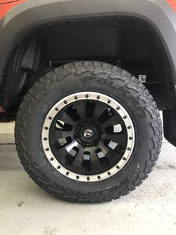 Brand new falken at3w 265/65/17 with fuel D629