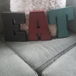 EAT LETTERS DECO