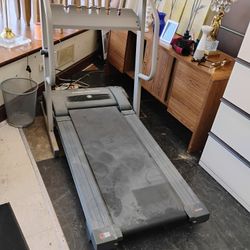 PRO-FORM Treadmill 