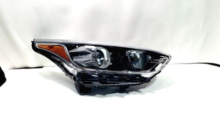 Passenger Headlight For 19-21 Kia Forte Halogen with no LED