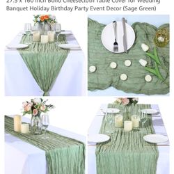 Table Runners & Napkins