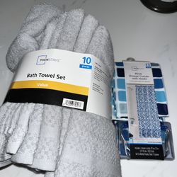 Shower Curtain & Towels