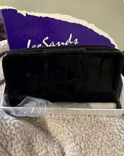 Lee Sands Black Wallet