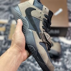 Travis Scott x Air Jordan Executive The Check  2