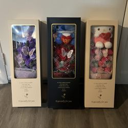 🌹 Rose Gift Box w/ Plush – NEW – $40 🌹