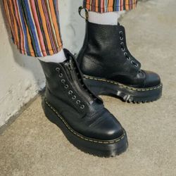 Dr.MARTENS Sinclair Platform Bootie  NWOT