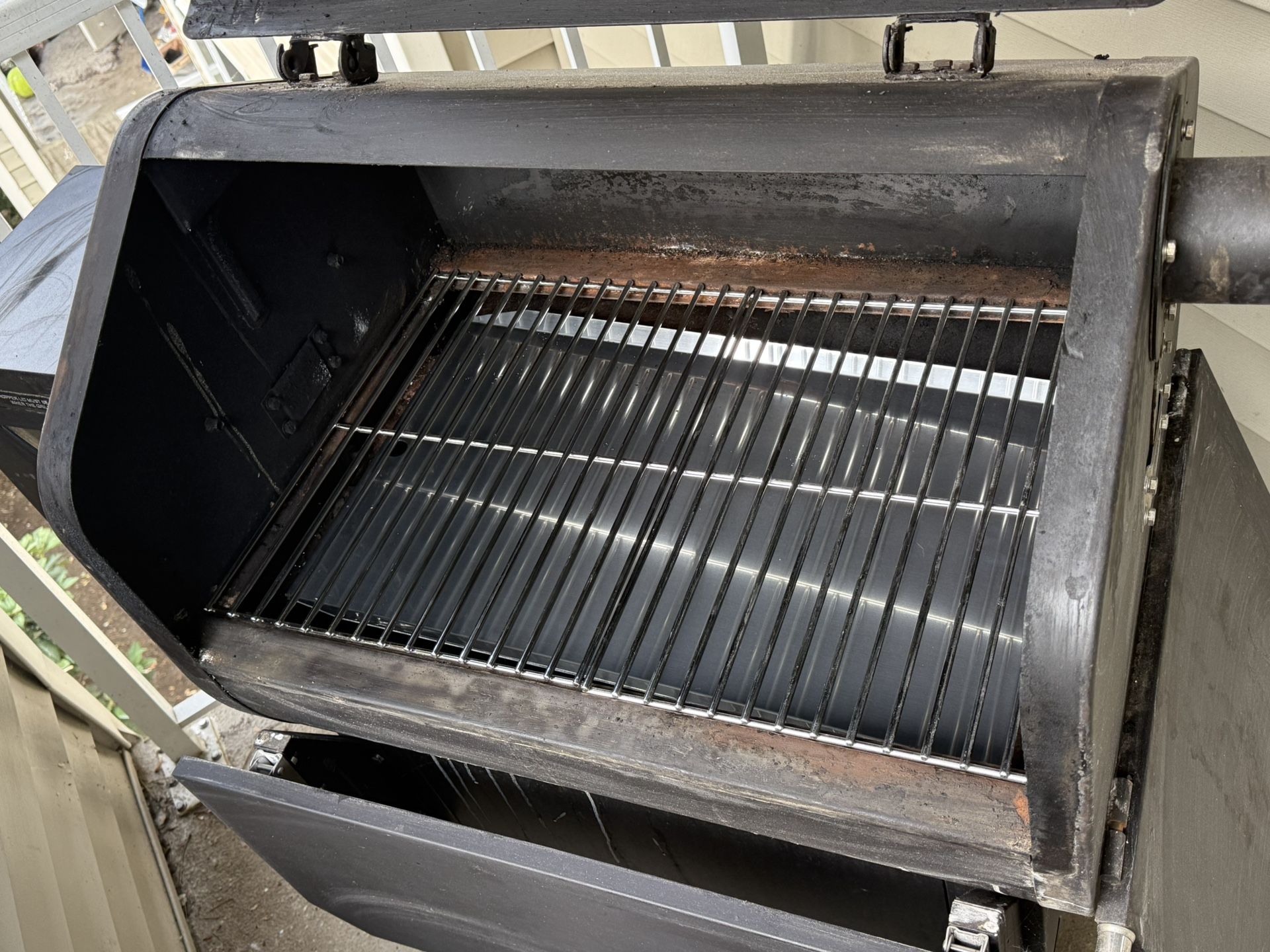 Green Mountain Daniel Boone Smoker