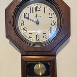 Vintage Wall clock battery operated