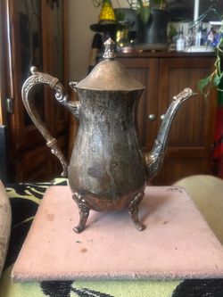 Antique silver coffee/tea pot