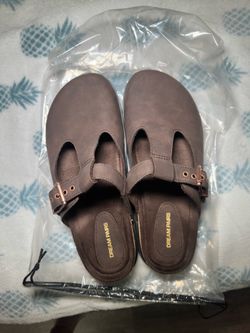 Dream Pairs Mary Jane’s Clogs (W9)