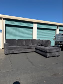 🚚DELIVERY-  Ashley Large L-Shaped Sectional Sofa
