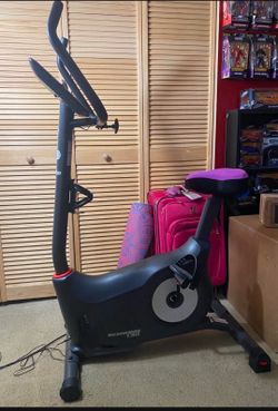 Schwinn 130 Upright Exercise Bike