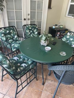 Patio Furniture 