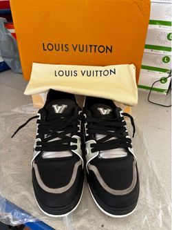 LV Mens shoes