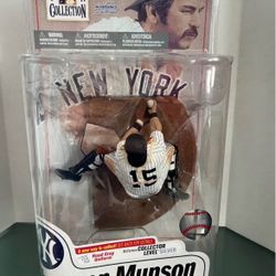 McFarlane Thurman Munson NY Yankees MLB Cooperstown Series 7 2010! 