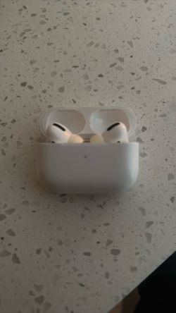 Apple Ear Pods 3
