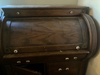 Free! older roll top desk
