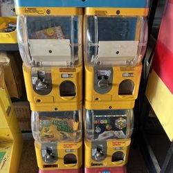 Tomy Vending Machine