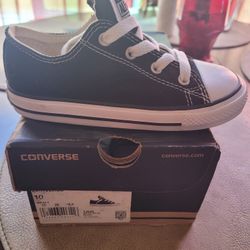 Converse Toddler Size 10c 