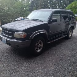 2001 Ford Explorer 