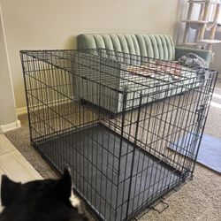 XL Dog Kennel/ Crate