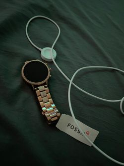 Fossil Gen 4 Smartwatch Rose Gold Stainless Steel (Brand New)