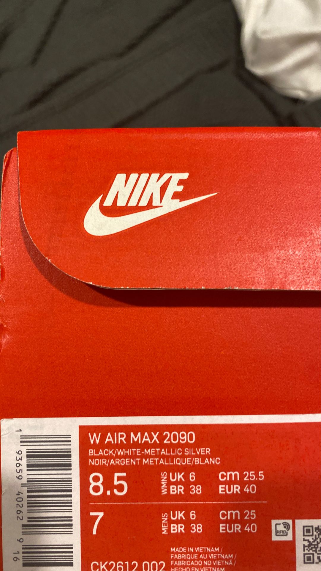 Air Max size 8.5 women