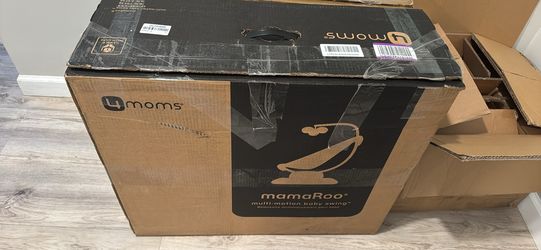 Brand New Baby Swing – MamaRoo4, Blue