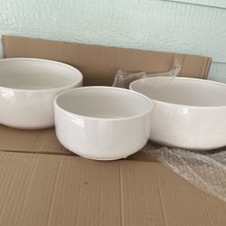 White Ceramic Pots/Bowls