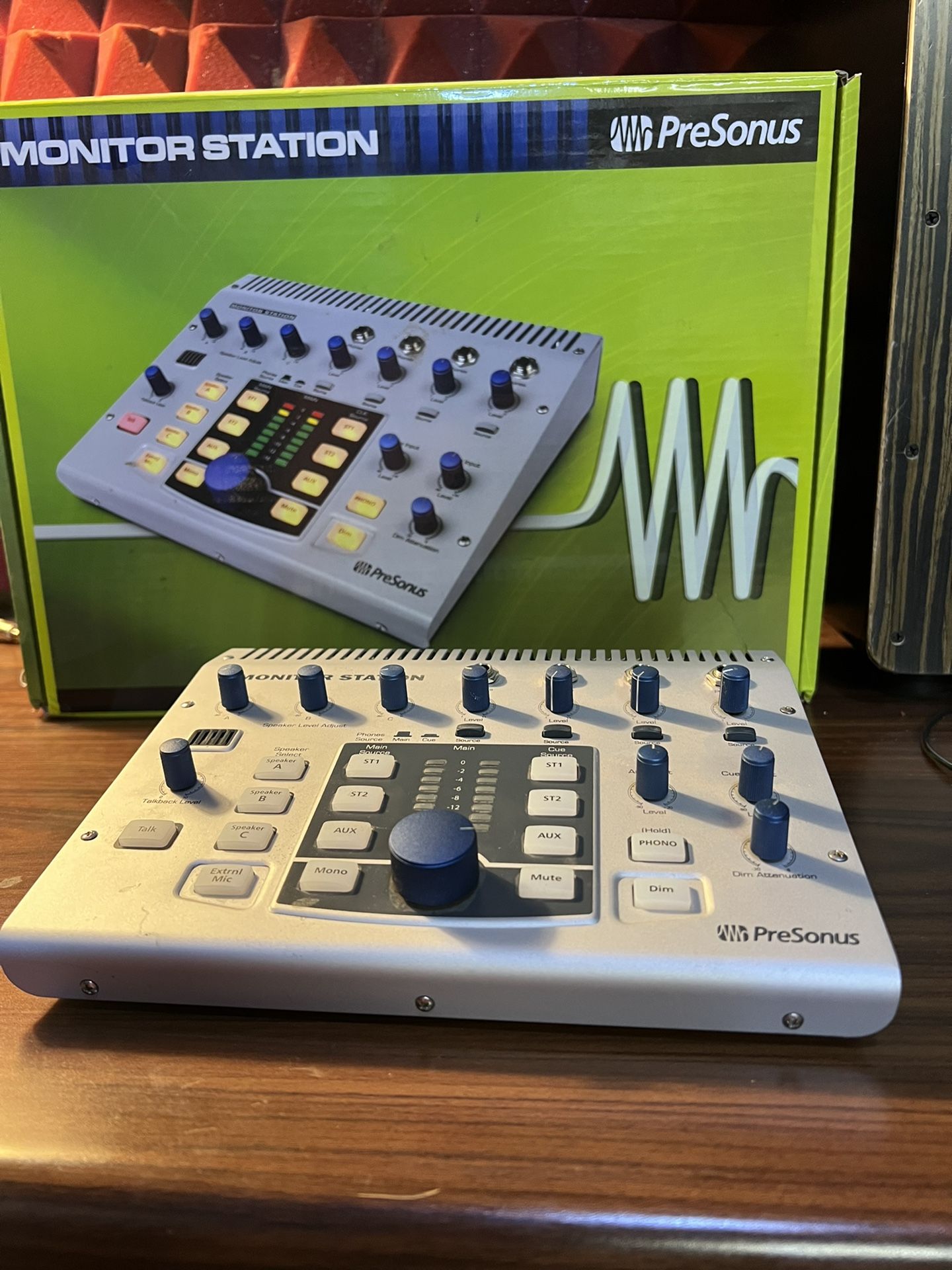Presonus Monitoring Station