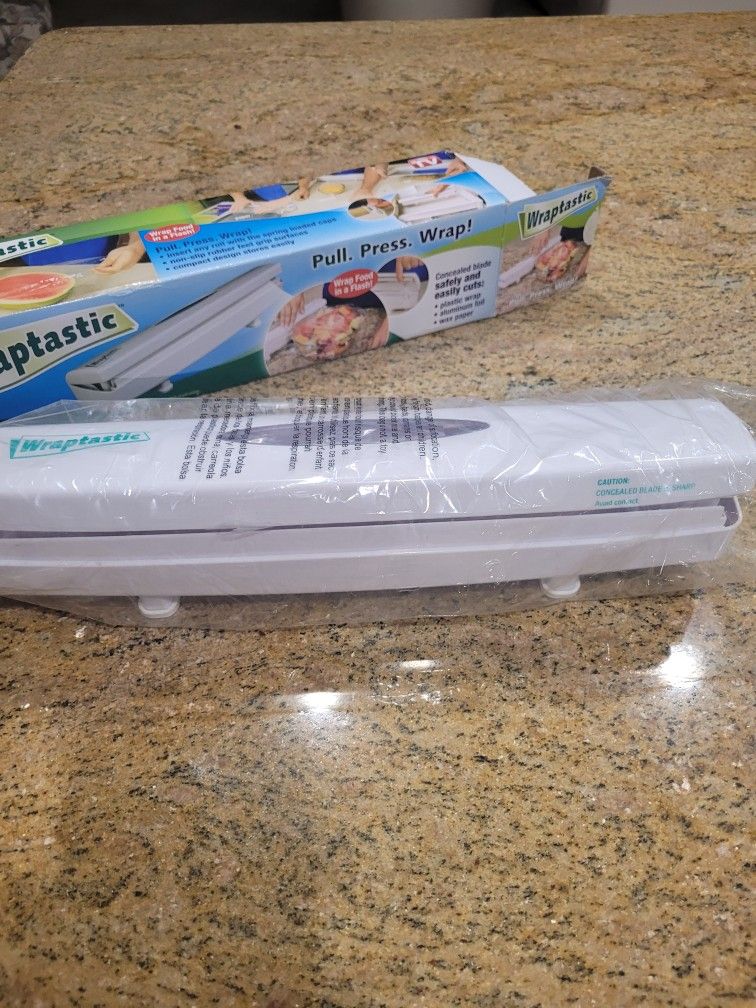 Wraptastic Dispenser
