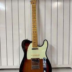 Mint!! Fender Player Plus Nashville Telecaster Maple Fingerboard Electric Guitar 3-Color Sunburst