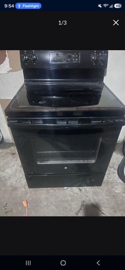 Electric Stove & Microwave