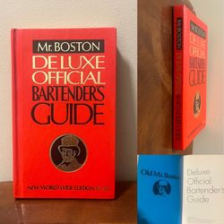 1974 Deluxe Official Bartender’s Guide book