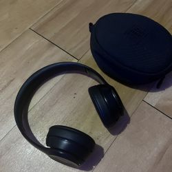 beats by dree solo3 black mate like new condition 