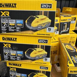 Dewalt Powerstack 5.0 Ah Batteries