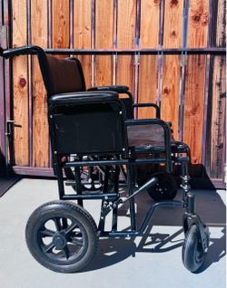 Transport wheelchair