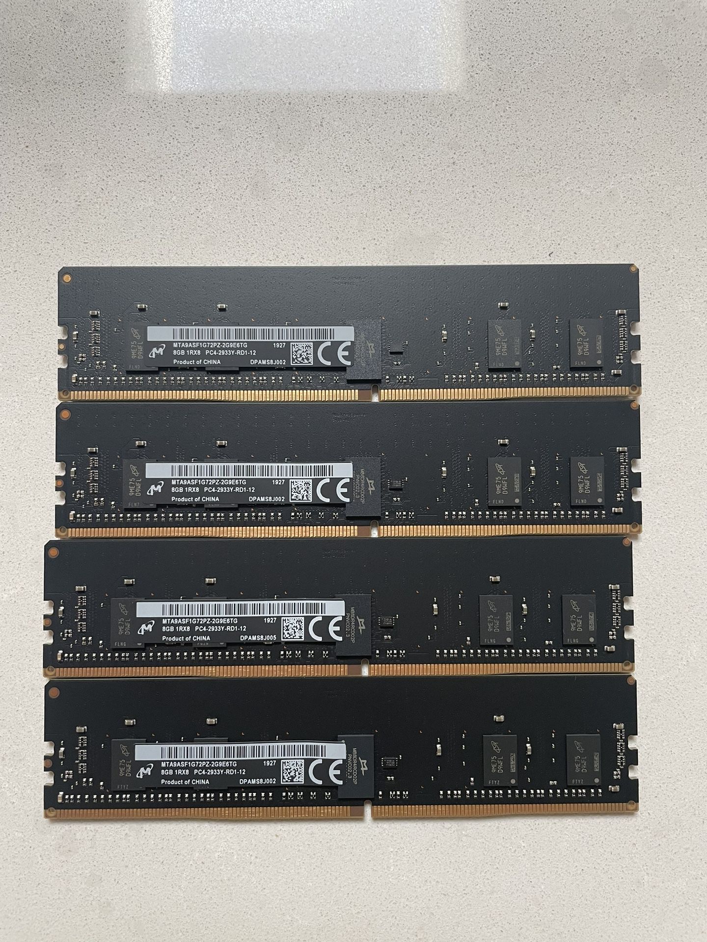 32 GB Ram Kit - 4x8GB DDR4 RDIMM 3200 MT/s