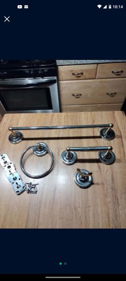 Bedroom Accessory. Four Pieces ( 4)  Stainless Steel .Price Is Negotiable.