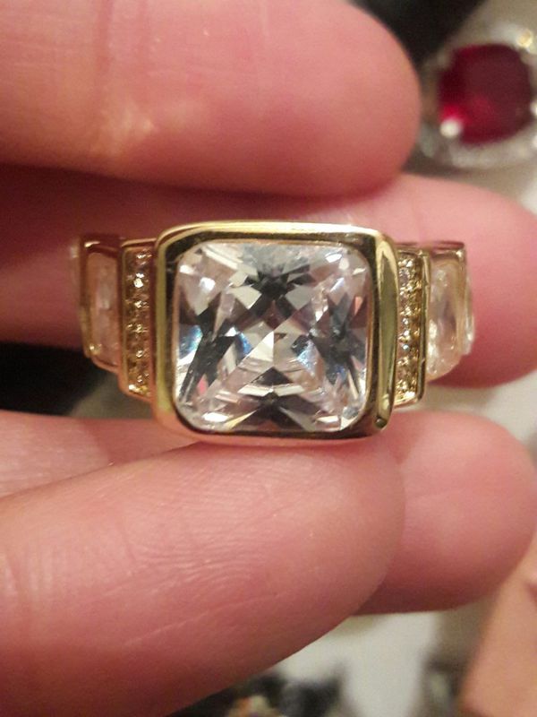 Nice Men&#39;s Ring ☆ Size 8 for Sale in Las Vegas, NV - OfferUp