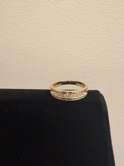 14K Solid Gold Diamond Ring 10