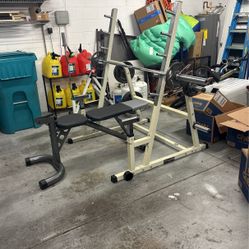 Full Weight Set With Bar / Weight Bench / Squat Rack 