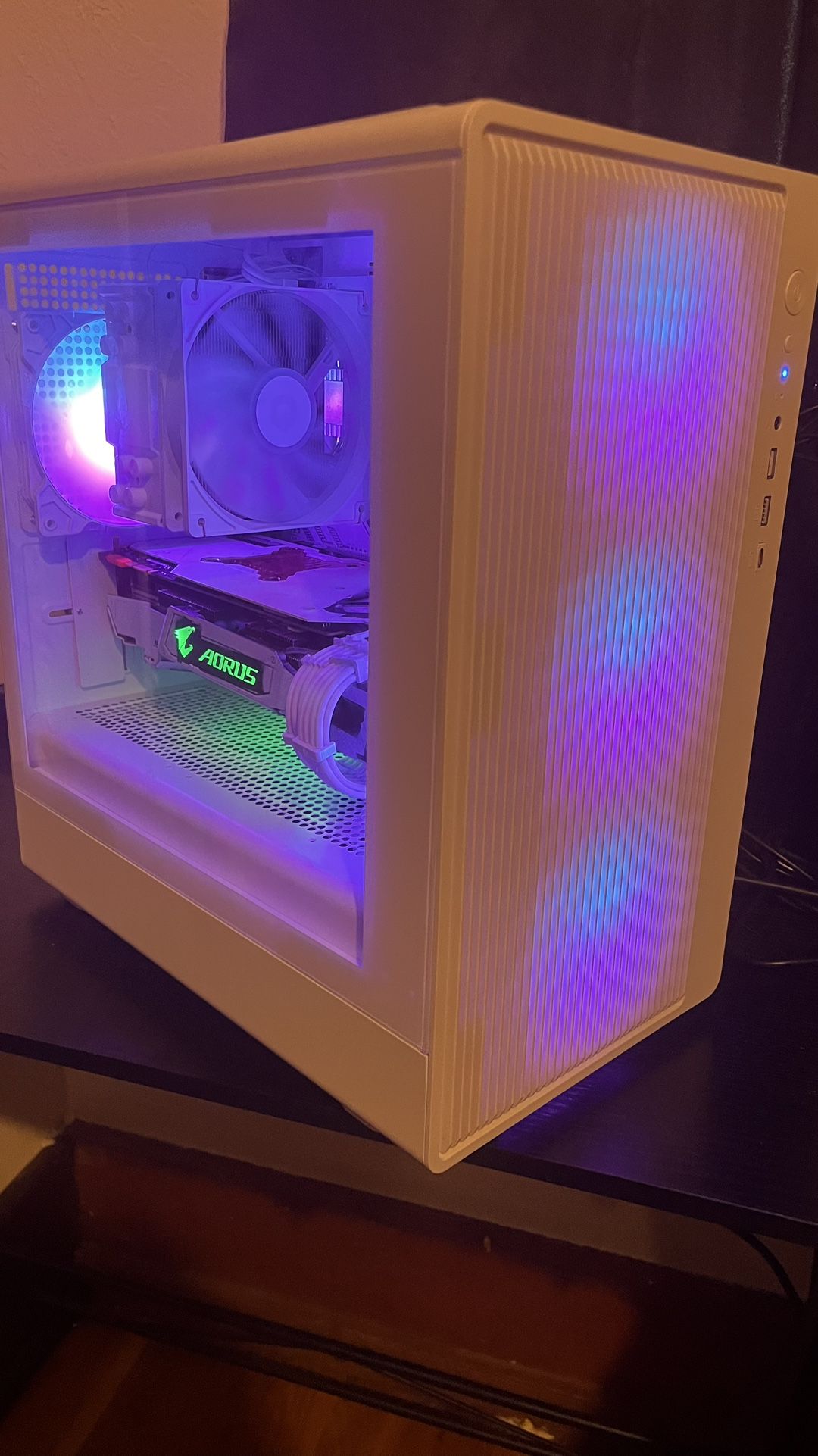 Ryzen 5 5600, GTX 1080ti Gaming Pc