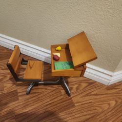 Molly Orginal American Girl Desk