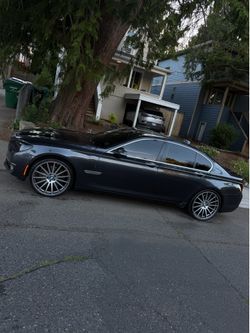 2013 BMW 750