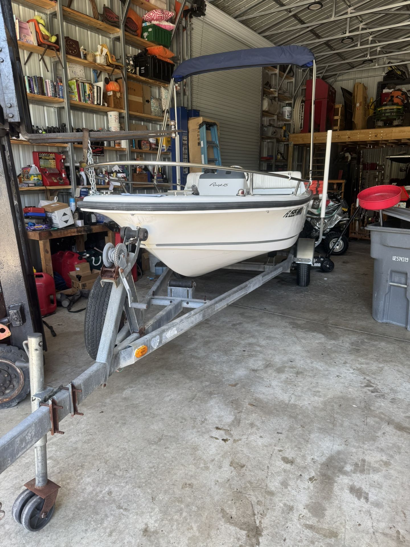 1994 Boston whaler Rage 15
