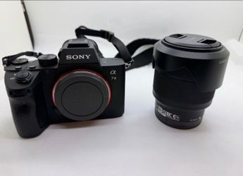 Sony A7 III Camera with lens 28-70