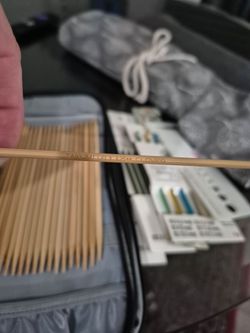 Clover Takumi Bamboo Knitting Needle US 3 3.25mm