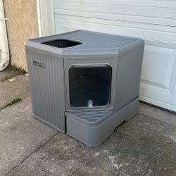 Cat Litter Box